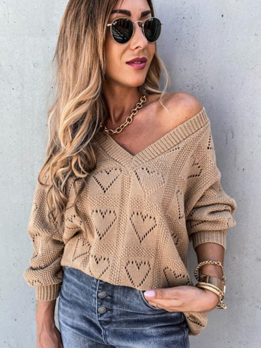 Pullover solid color V-neck heart-shaped hollow loose knitted sweater